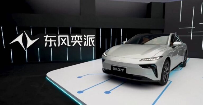 整合 Intel Smart Base 打造筆電電子紙觸控板，元太切入 AI PC 應用