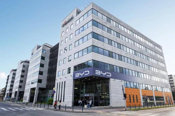 万科董事会审议通过新增500亿元直接债务融资软件