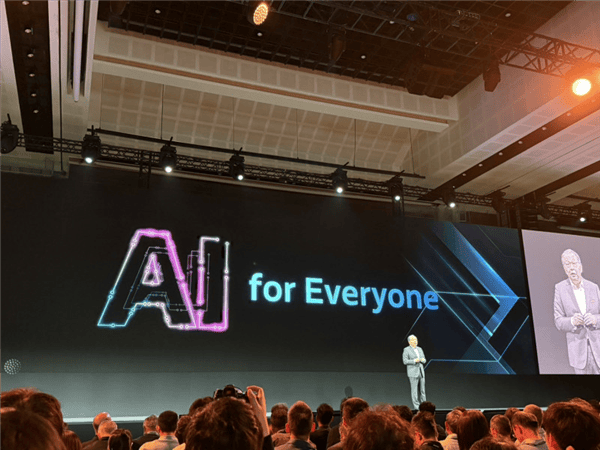 學術界醜聞：論文隱藏 AI 提示以獲好評